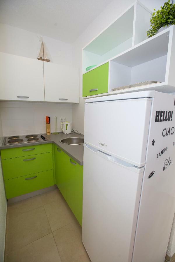 Apartmani Cindric Karlobag Ngoại thất bức ảnh